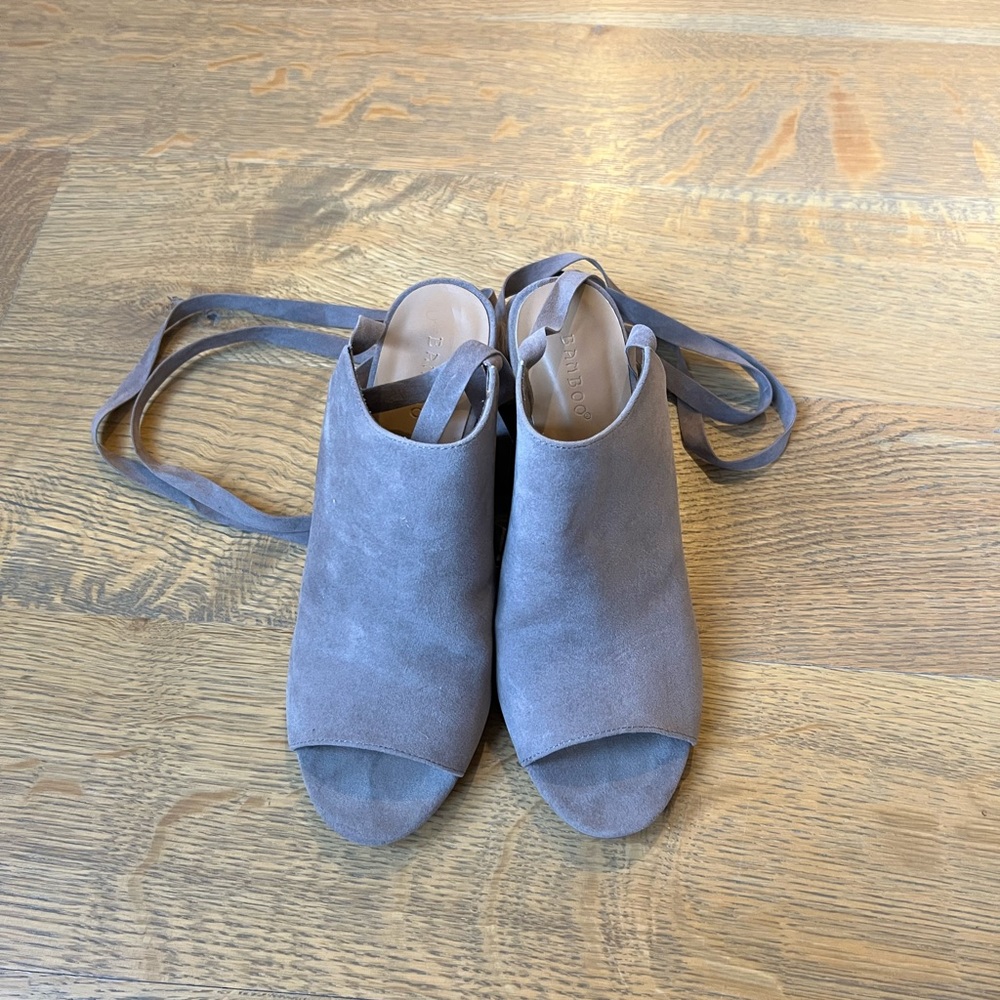 Bamboo Womens Faux Suede Open Toe Back with Lace Up!